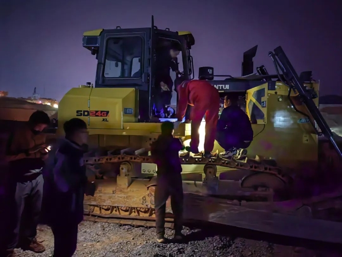 525d18f3a18341a589a751b3a42cb314