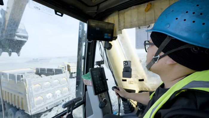 ddc82125e60340dd951fe2f6cdf736ee