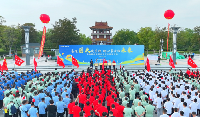 8a0ae527511a467c82773ec372f5c57e