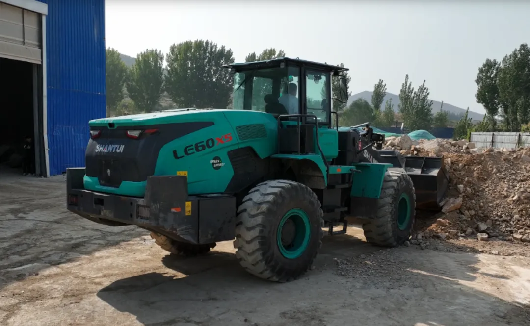 72aa4ce30633497689b1d6851218ae03