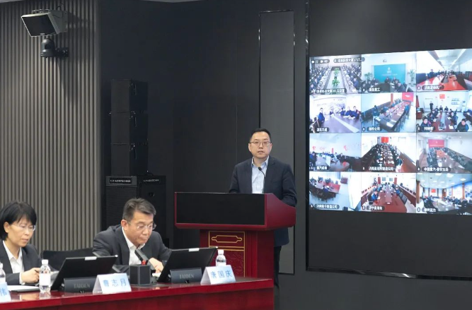 0c7ad00aa23b47ef9ade8c67254cf7e8