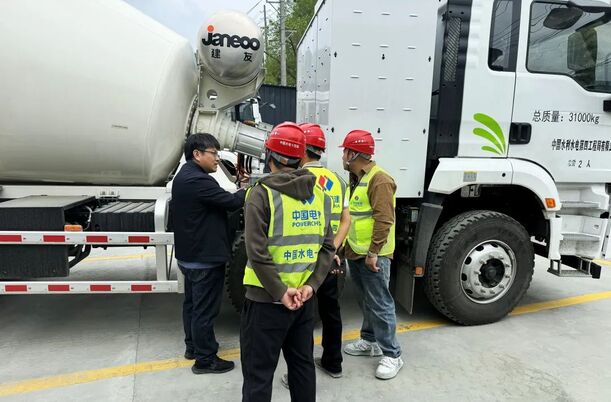 493b687b129042c2af6027def10587d8