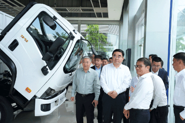 9a4505c7f40e4b40992dad64bd864b40