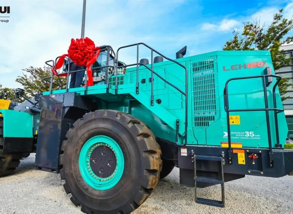 2648213d30da4ff0aa92c5b791f9b81b